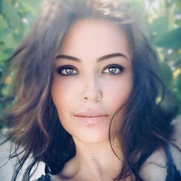 Meet your Posher, Traci - Picture 1 of 1